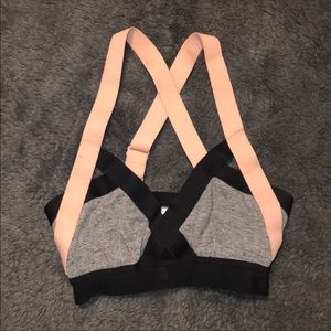 ARITZIA COMMUNITY BRALETTE SZ S